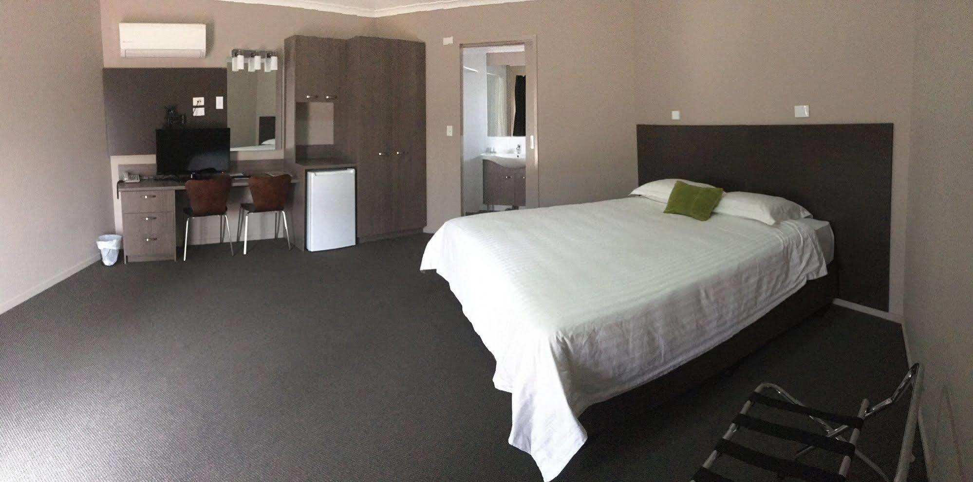 Bluestone Motor Inn Tennant Creek Ngoại thất bức ảnh